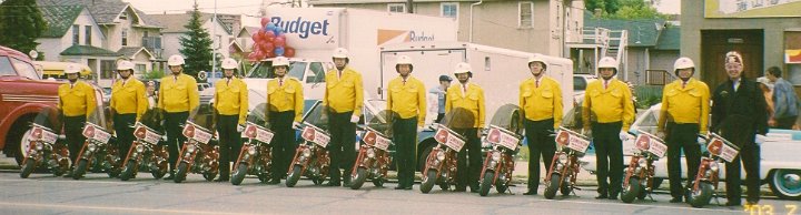 2003 01 Klondike Parade